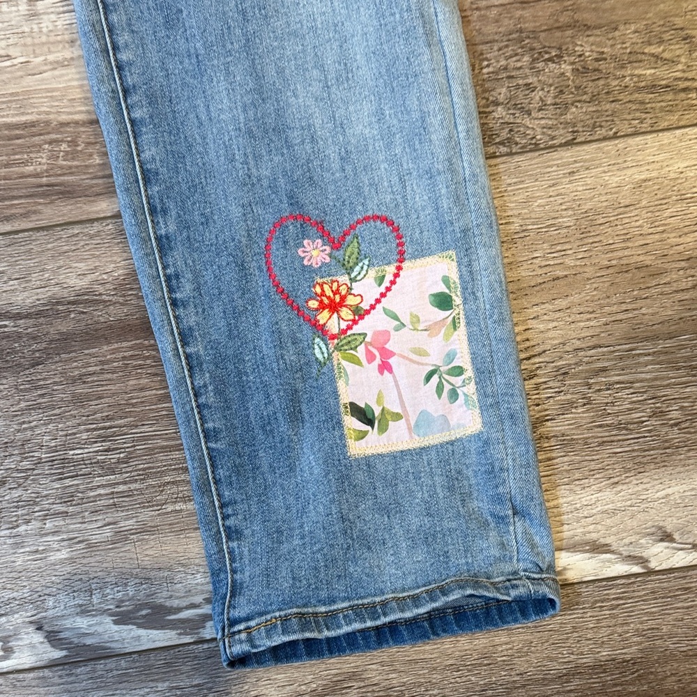 Coldwater Creek Patchwork Pull On Jeans - image 6